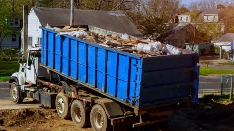 commercial-dumpster commercial-dumpster